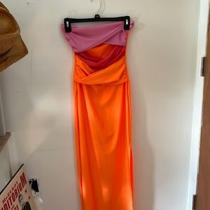 A super vibrant midi dress. A size small. From Amazon.